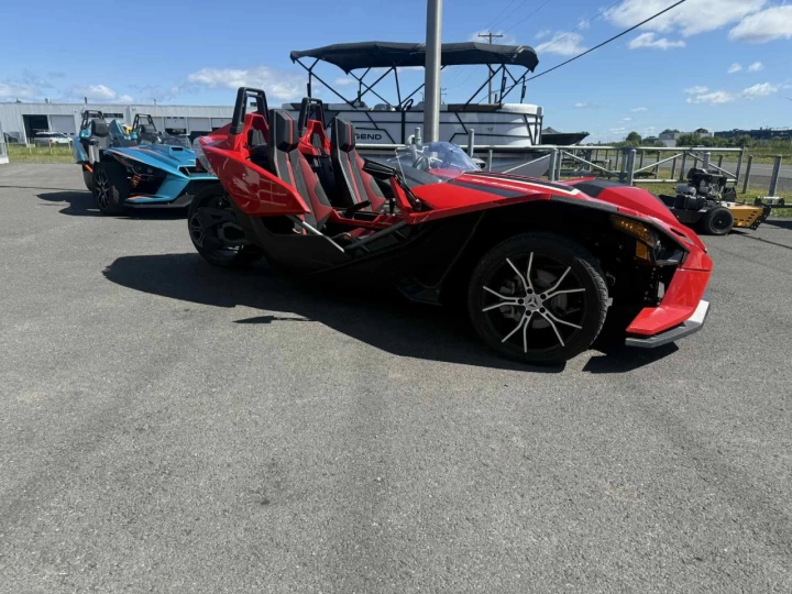 2015 POLARIS SLINGSHOT SL 