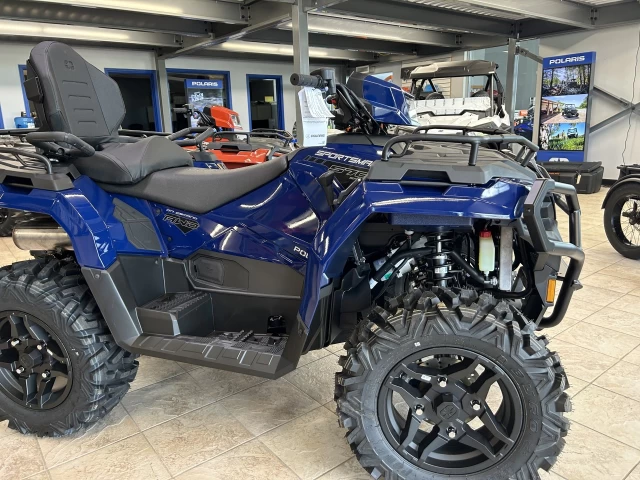 POLARIS SPORTSMAN 570 PREMIUM TOURING  2025