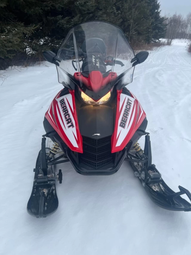 Arctic Cat Bearcat 7000 XT  2016