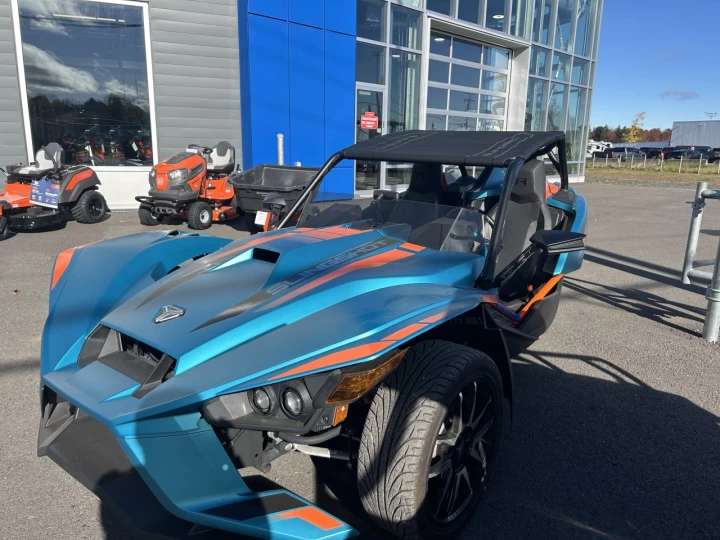 2023 POLARIS Slingshot R Limited Edition - Manuel TOIT INCLUS