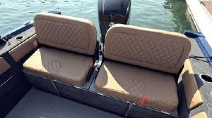 2026 LEGEND 18XT BLACK/CHILI PEPPER RED ENSEMBLE SPORT COGNAC