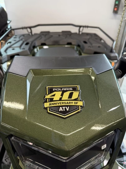 2026 POLARIS SPORTSMAN 570 PREMIUM 40TH TREUIL INCLUS