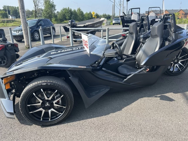 POLARIS SLINGSHO SL GARANTIE JUSQU'AU 15 juillet 2026 2021