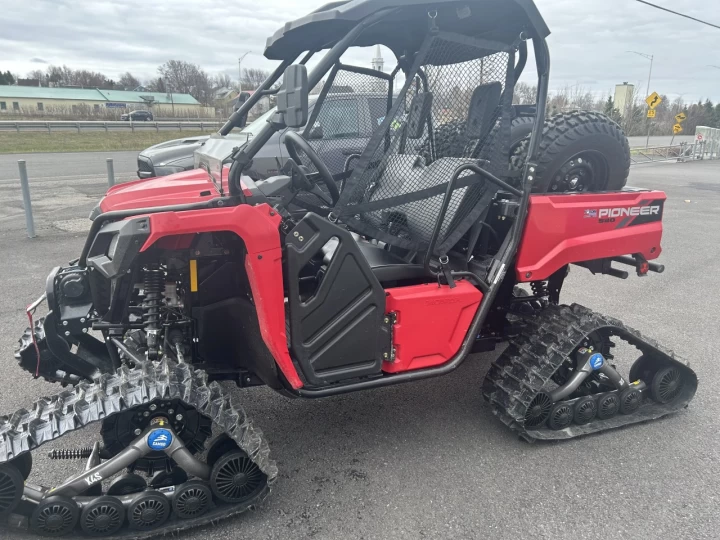 2024 HONDA PIONEER 520 AVEC CHENILLES X4S CAMSO
