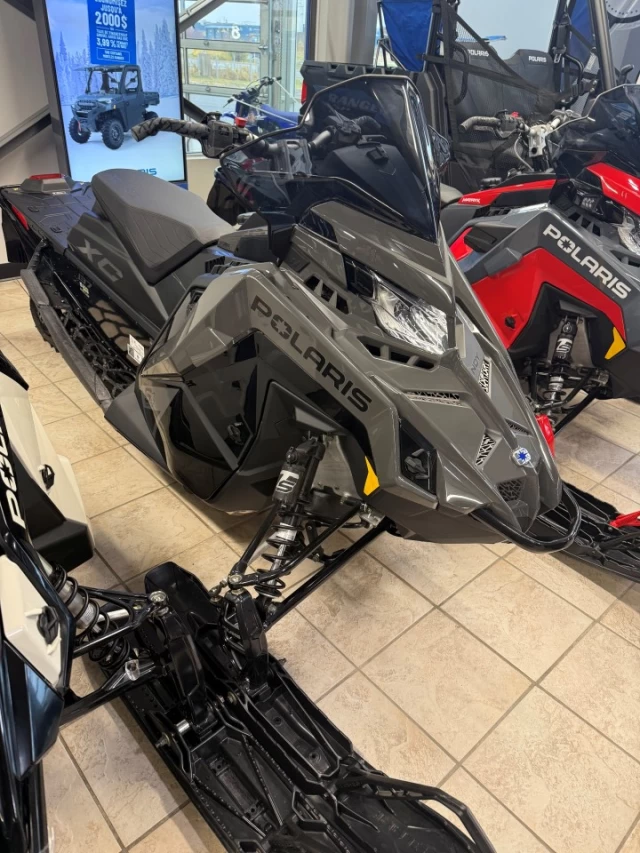 Polaris INDY XC 137 4 Temps 2024