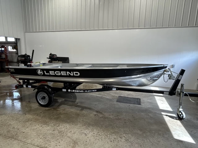 LEGEND 14 ULTRALITE EXCELLENTE CONDITION 2019