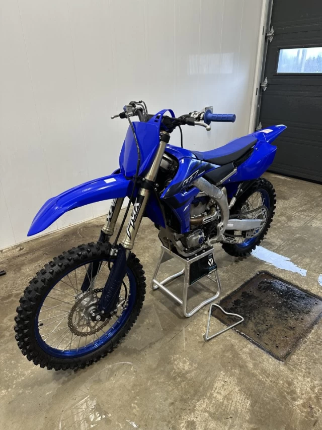 Yamaha YZ250F  2023
