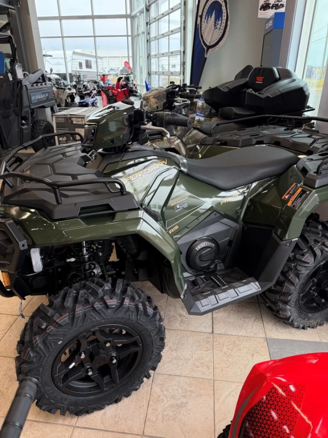 POLARIS SPORTSMAN 570 PREMIUM 40TH TREUIL INCLUS 2026